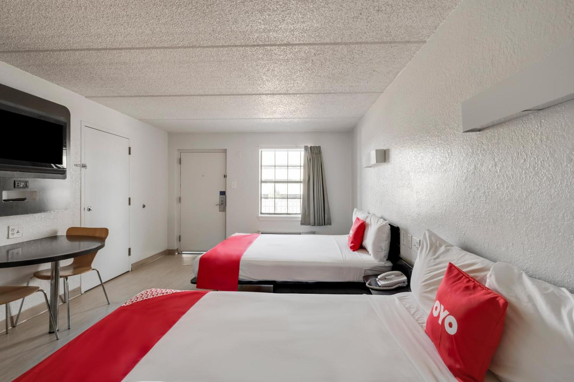 Oyo Hotel Houston Katy Freeway Екстер'єр фото