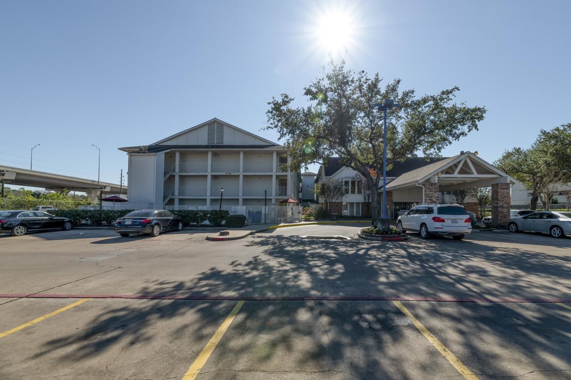 Oyo Hotel Houston Katy Freeway Екстер'єр фото