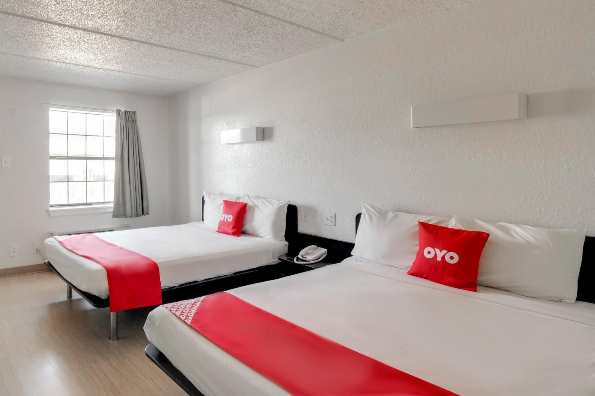 Oyo Hotel Houston Katy Freeway Екстер'єр фото